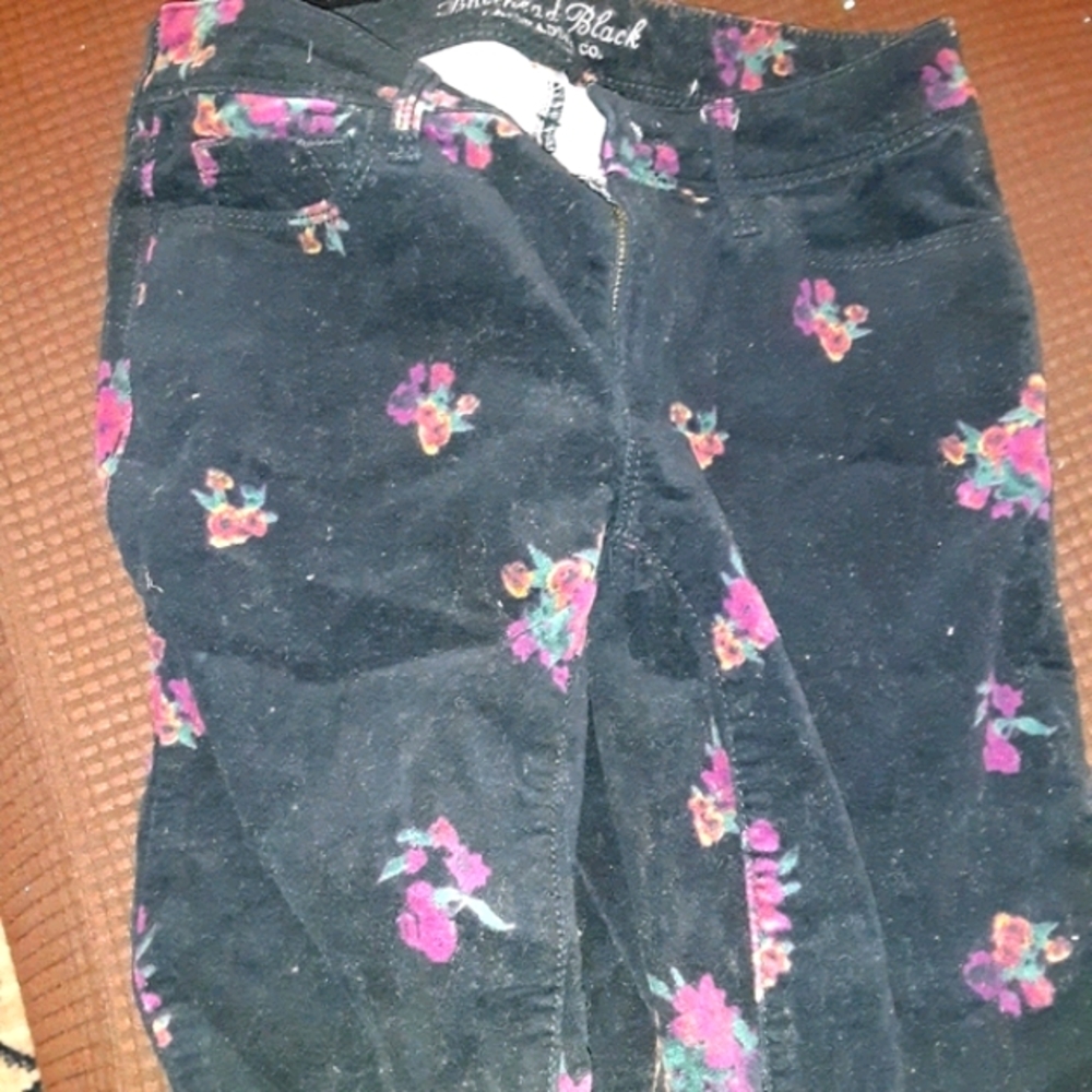 Free with  any order !!!!black with flower prints straight leg cords